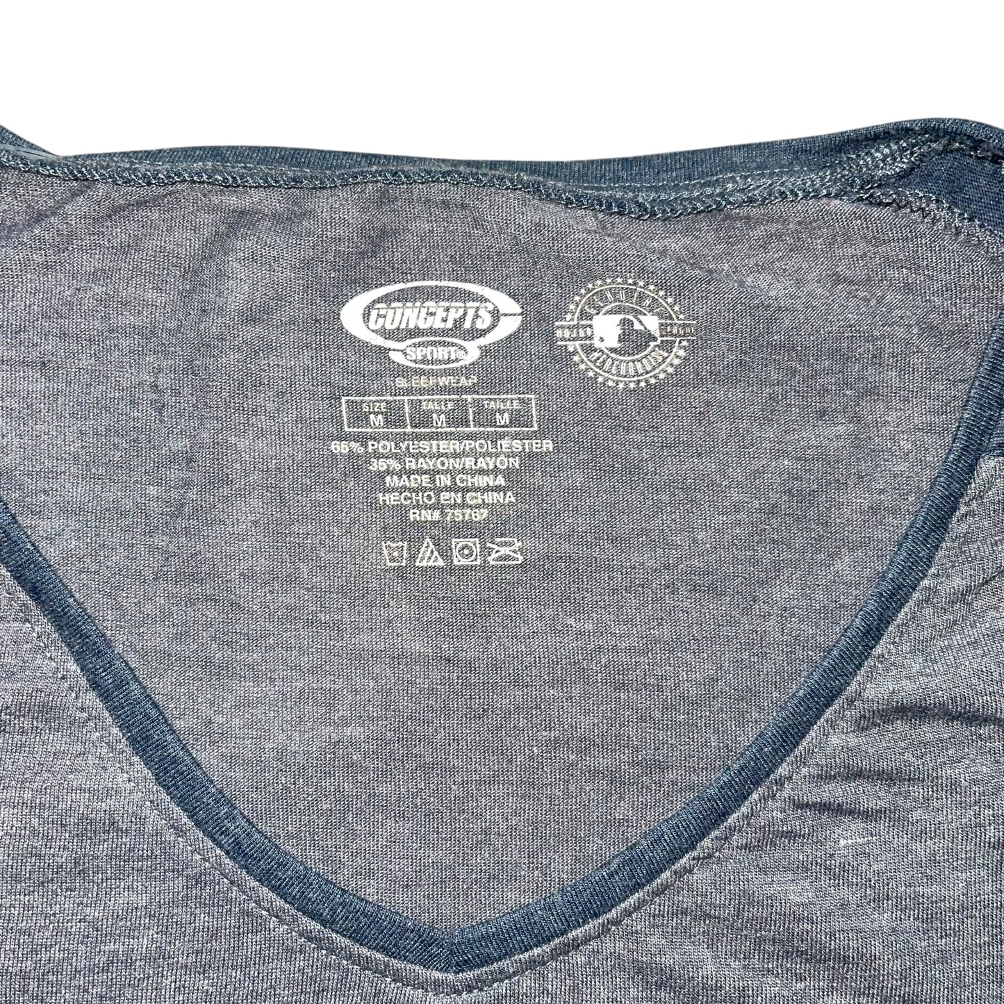 Atlanta Braves V-neck Crop (M)