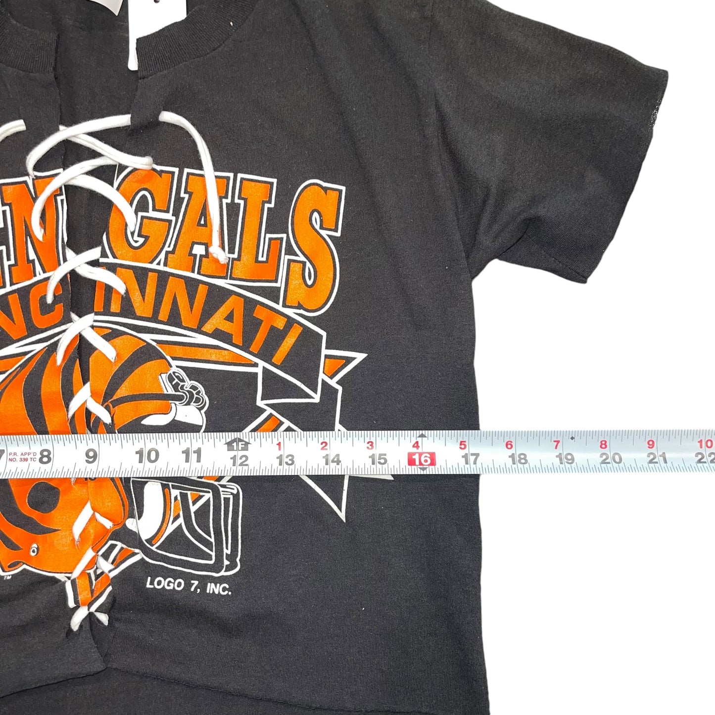 Cincinnati Bengals Lace up Crop (M)