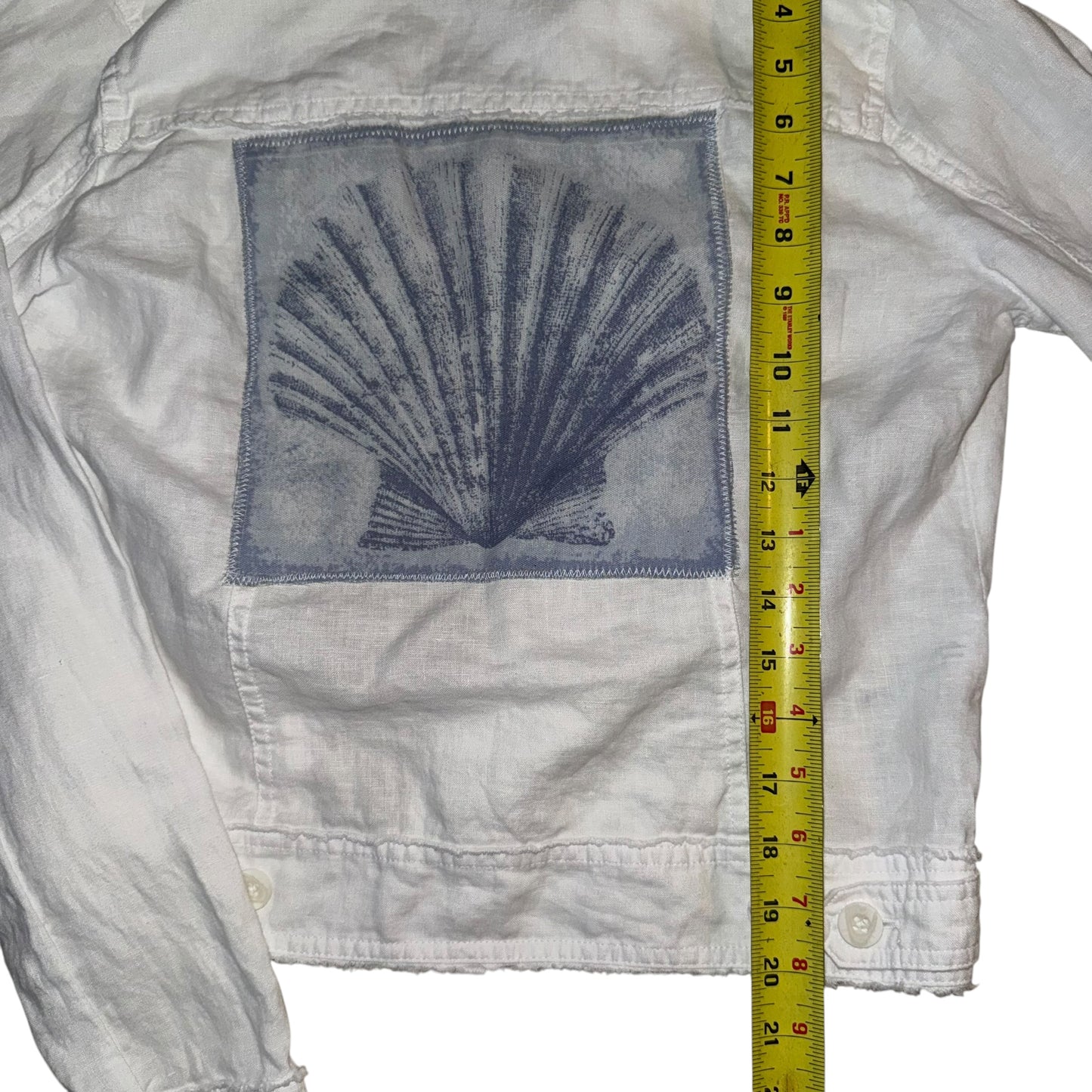 Earthbound - Shell Button Down (XS)