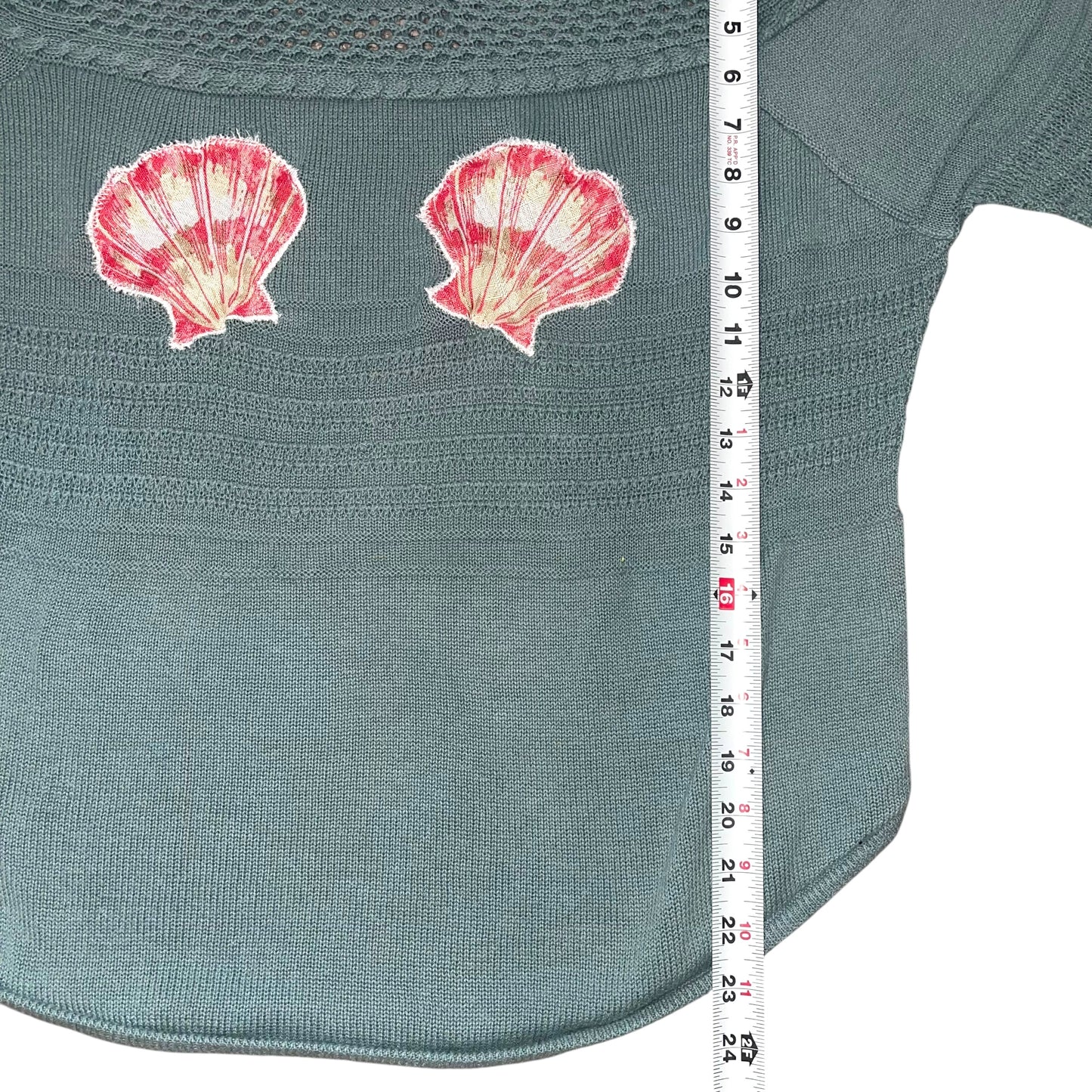 Earthbound - She Sells Sea Shells Cover Up (XL)