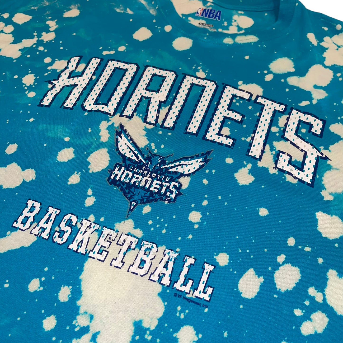 Charlotte Hornets Bleach Tee (XL)