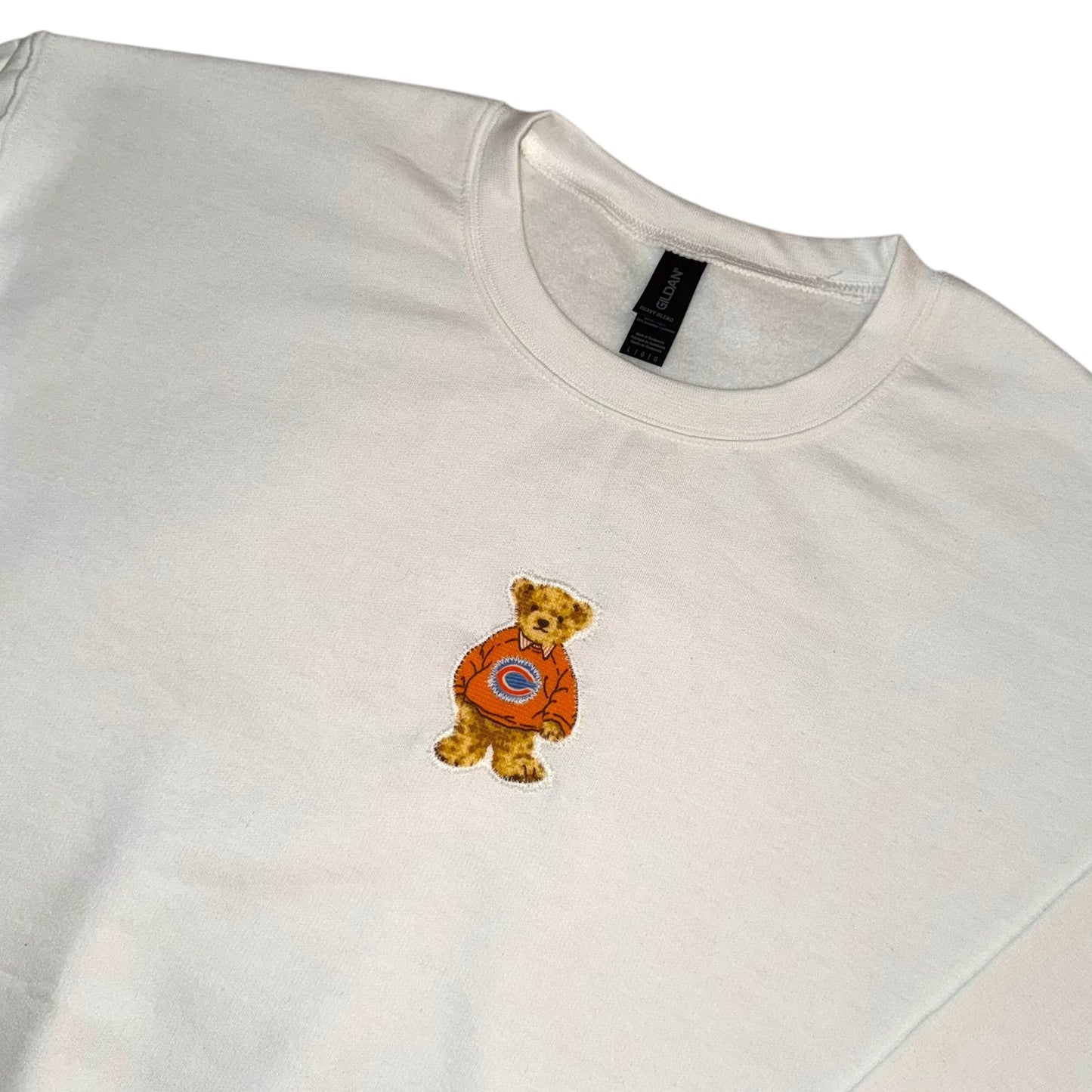 Chicago Bears Upcycled Bear White Crew (L)