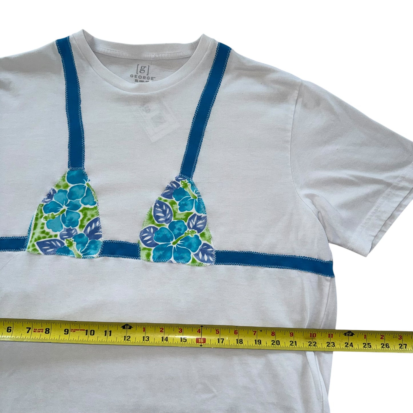 Earthbound - Feeling Tropical Bikini Tee (XL)