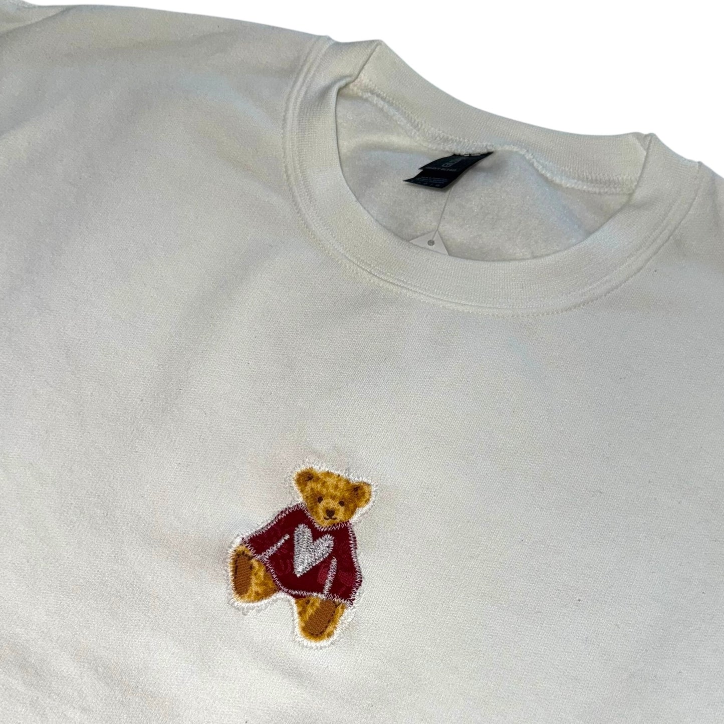 Just a Girl - Lover Teddy White Heart (L)