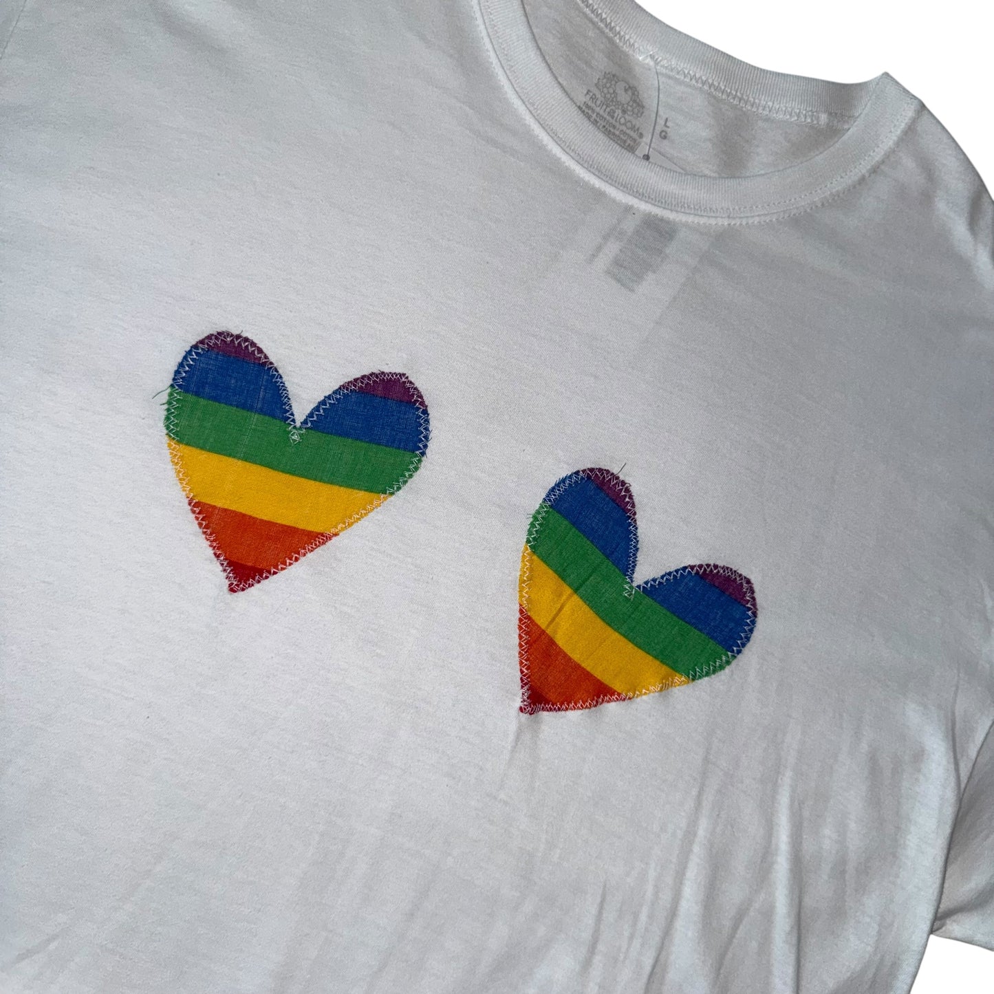 PRIDE - Double Rainbow Heart White Crop (L)