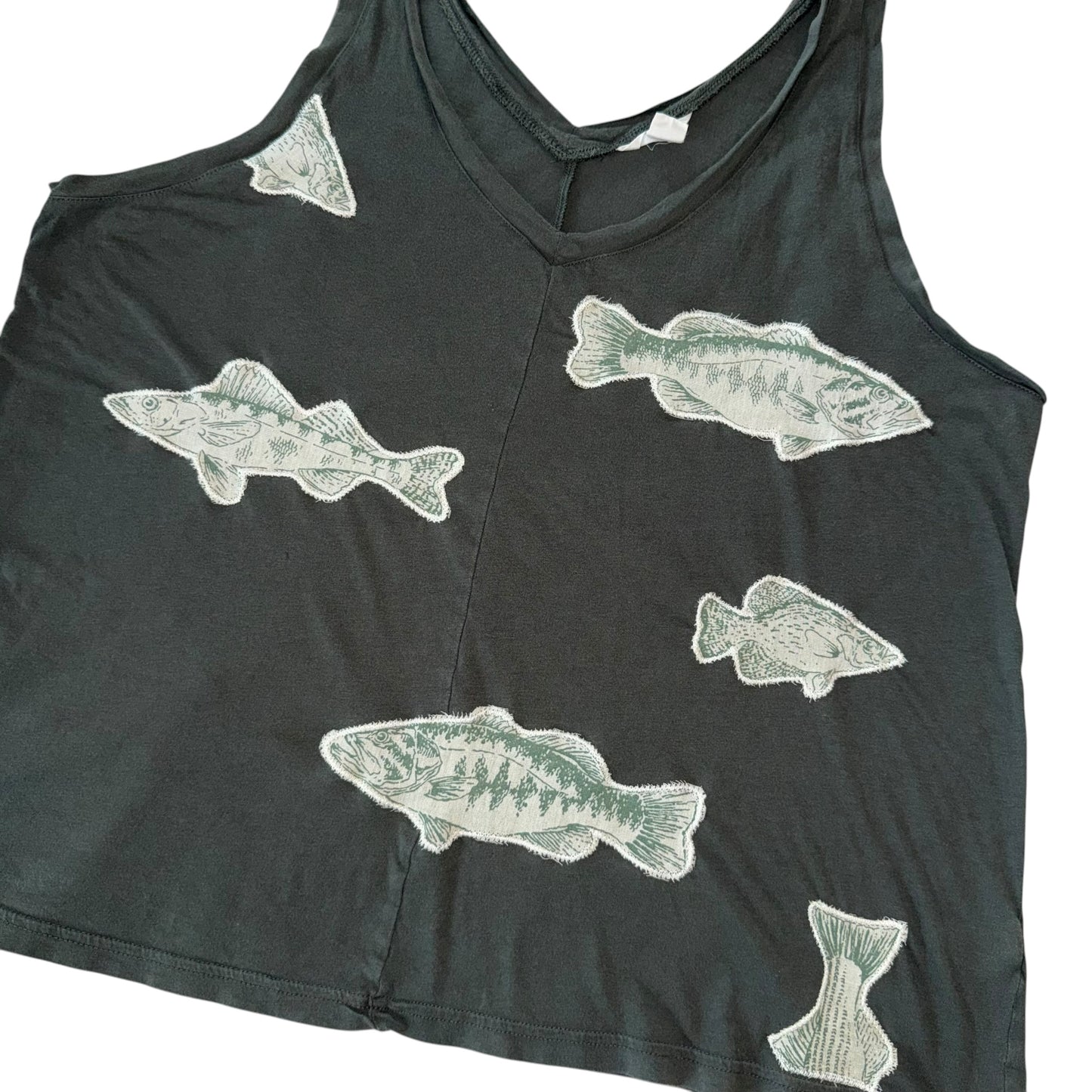 Earthbound - Fish Party Tank (L)
