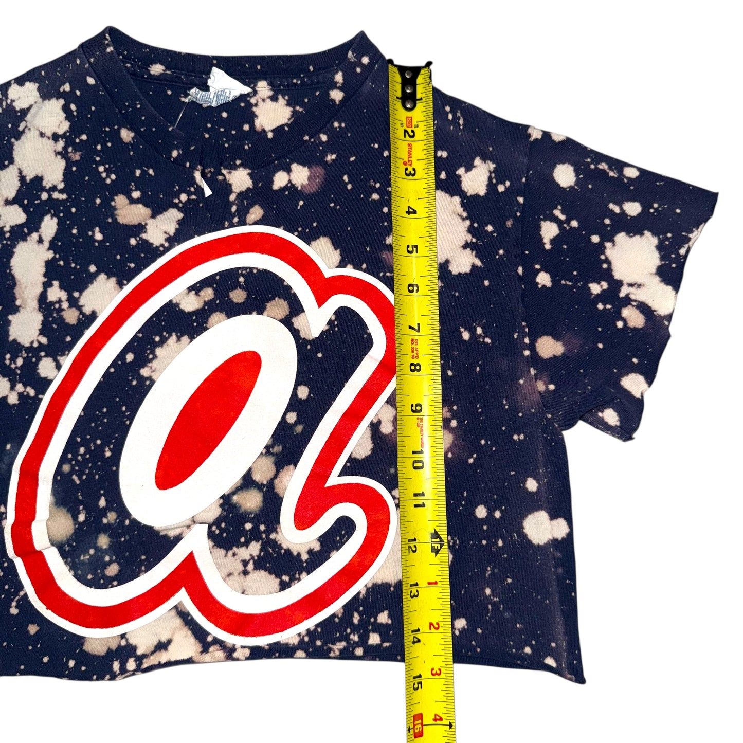 Atlanta Braves Upcycled Bleach Crop (S)