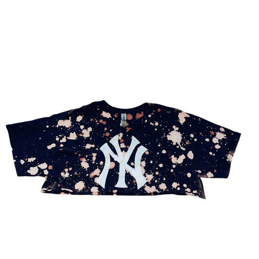New York Yankees Reworked Bleach Micro Crop (XL)