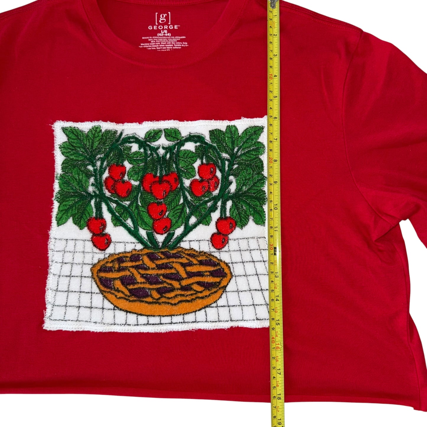 For The Girls, USA - Cherry Pie Cropped Tee (L)