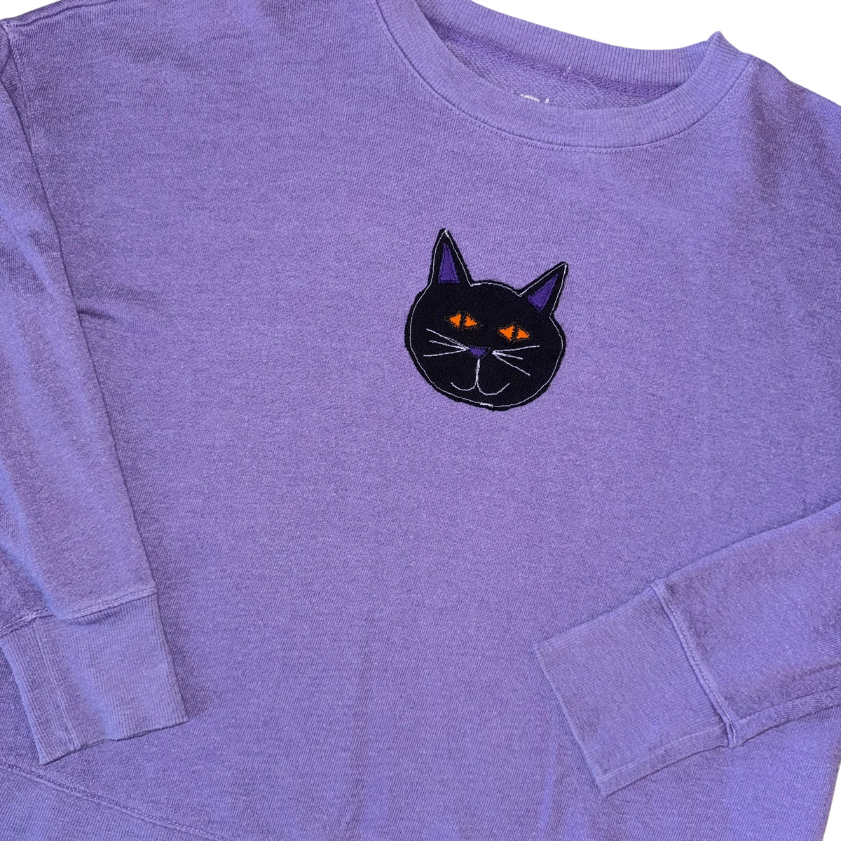 Spooky - Black Cat Purple Pullover (M)