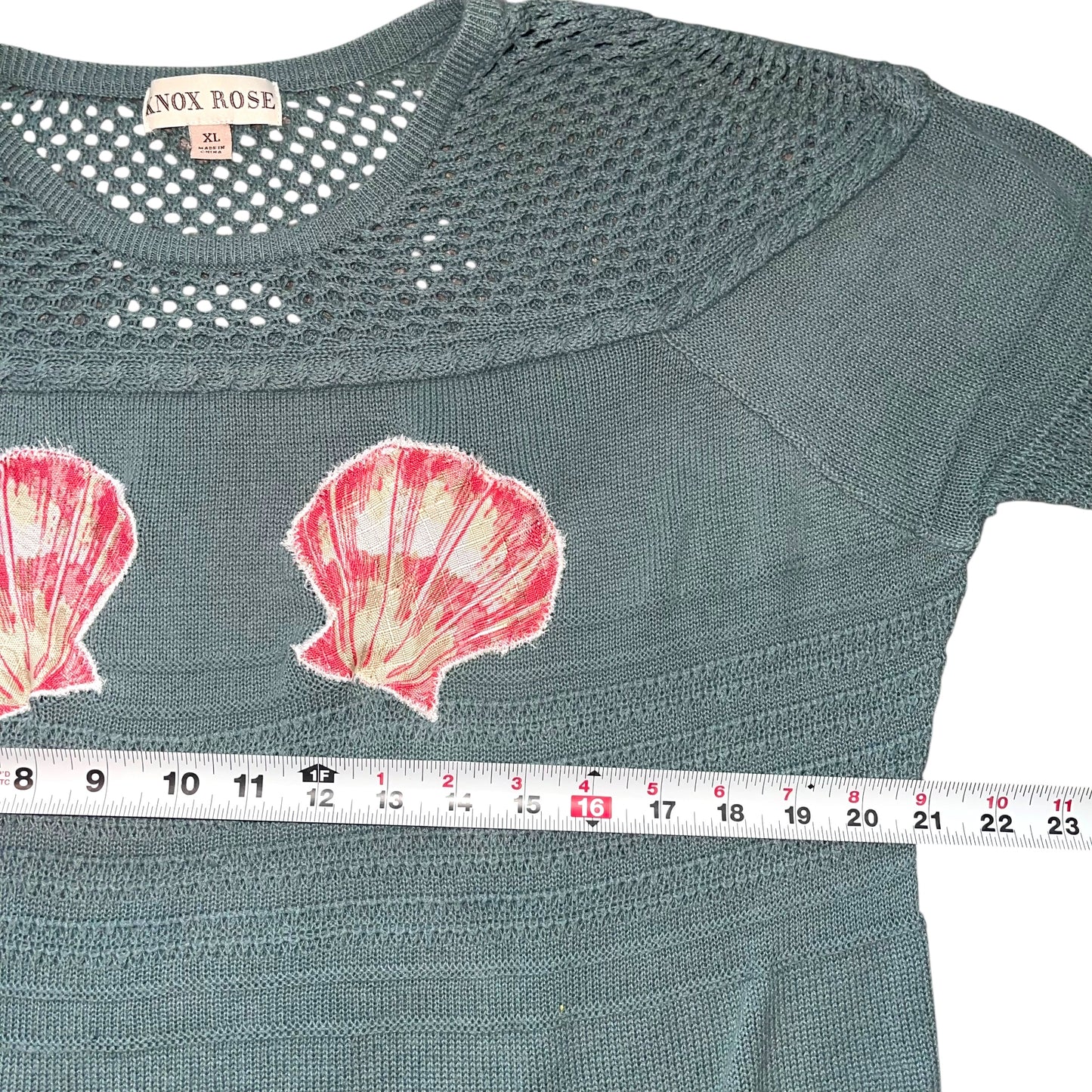 Earthbound - She Sells Sea Shells Cover Up (XL)