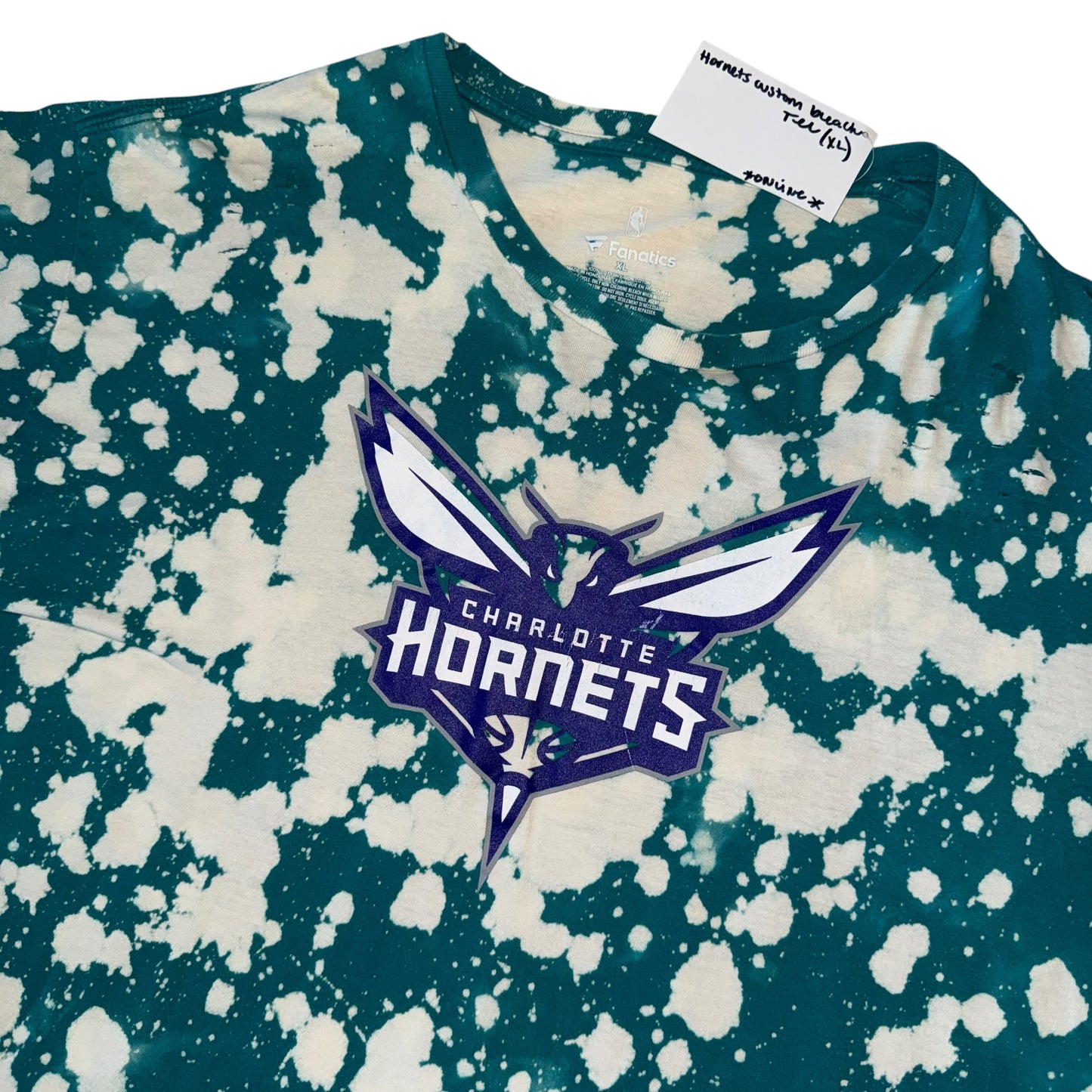 CLT - Hornets Custom Bleach Tee Distressed (XL)
