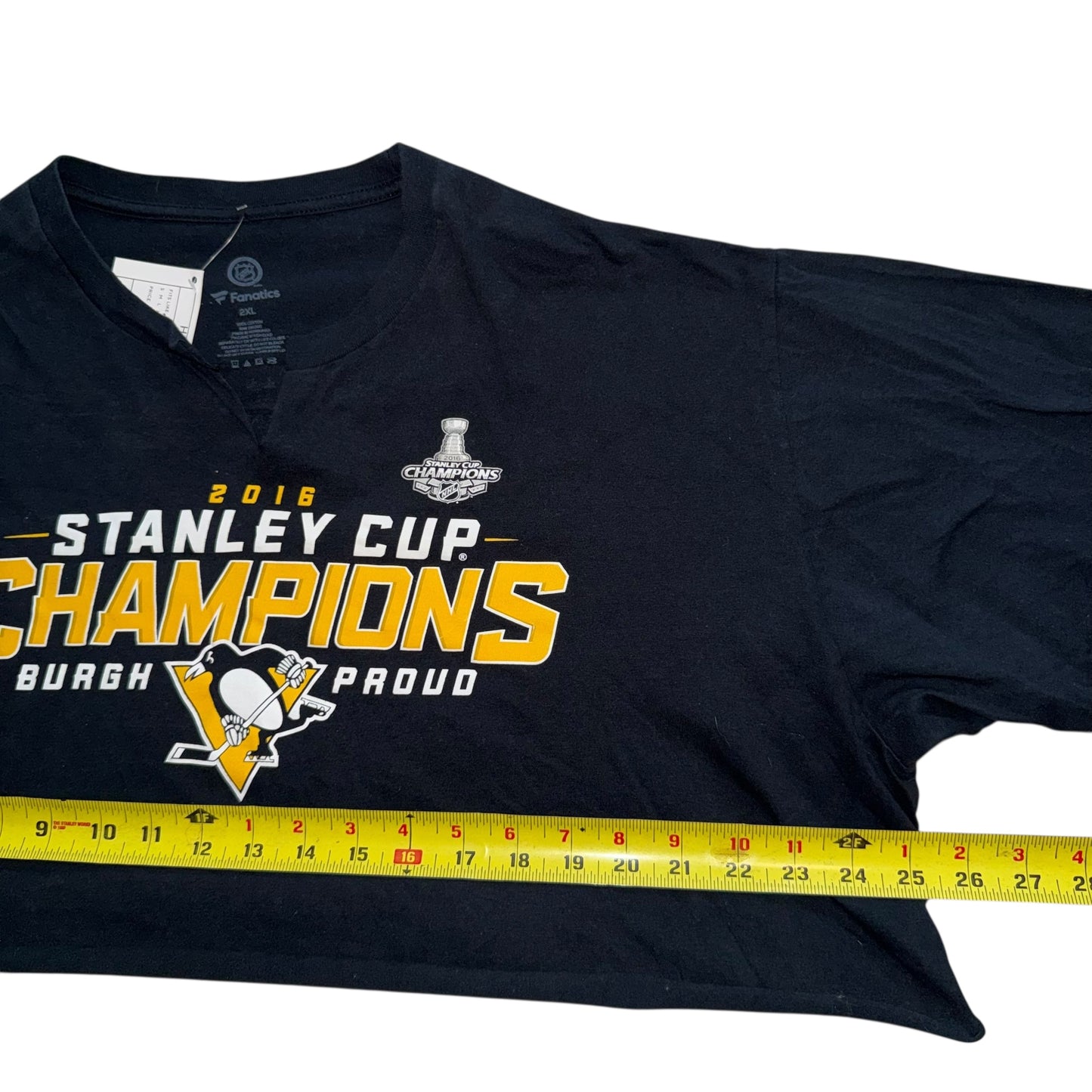 Pittsburgh Penguins Champs Crop (2XL)