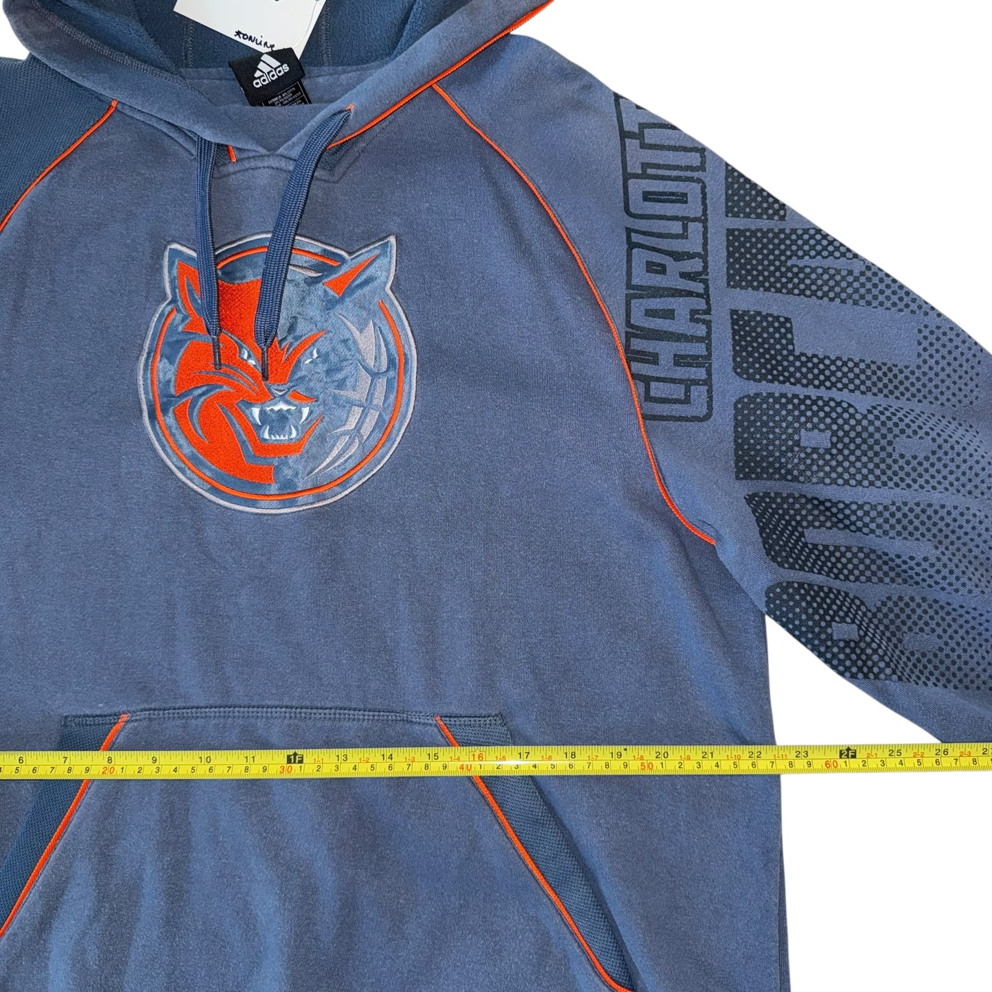 CLT - Y2K Charlotte Bobcats Hoodie (M)
